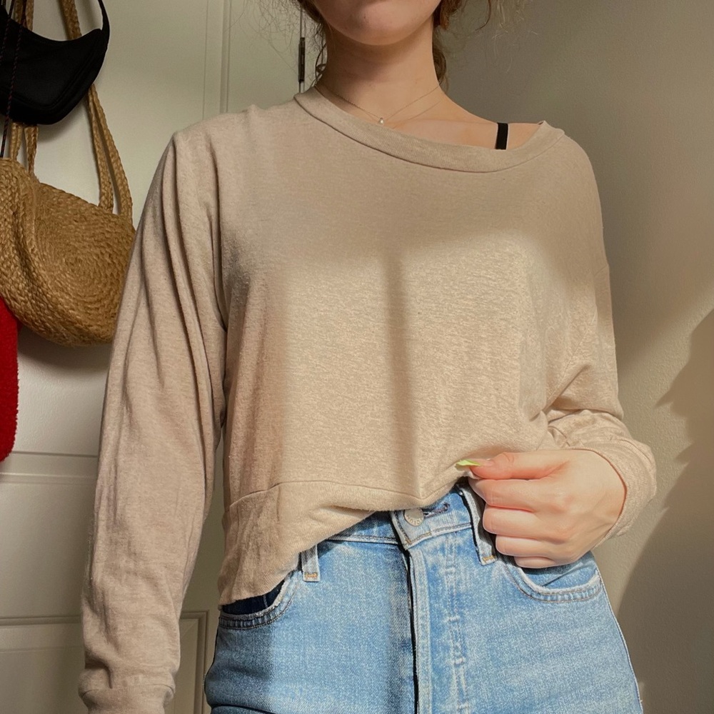 Aritzia Sweater